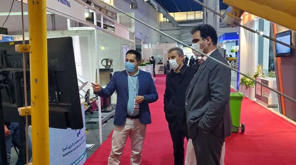 نمایشگاه نفت- بازو بارگیری