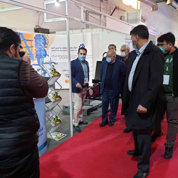 نمایشگاه نفت بازوی بارگیری