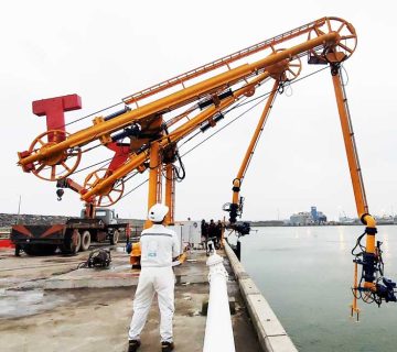 بازوی تخلیه و بارگیری دریایی انزلی