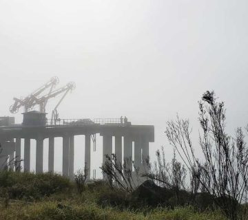 بازوی تخلیه و بارگیری دریایی انزلی